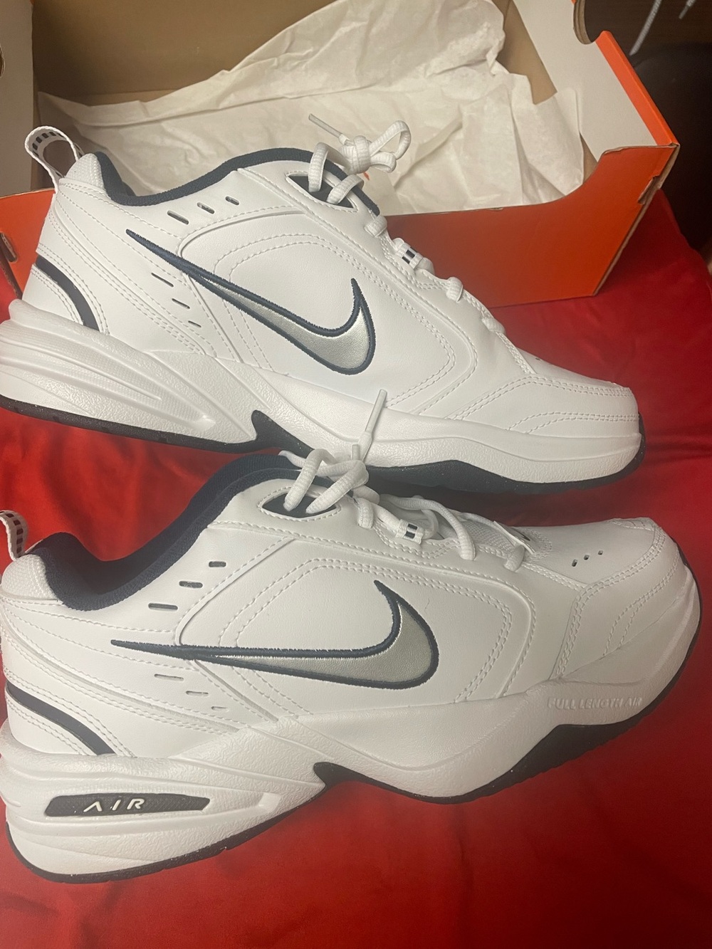 Nike White and Black Men’s Air Walking Sneakers